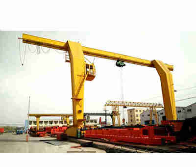 吉林四平龍門吊運行速度控制要點及倉儲服務優化